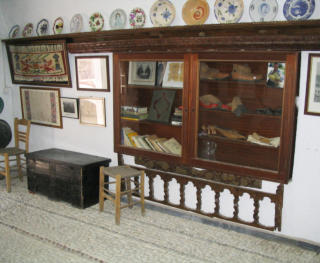 Interieur Museum voor Volkskunst en Archeologie Menetes Karpathos Griekenland