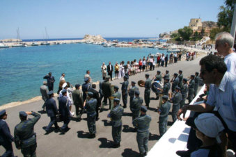 Herdenkingsmonument omgekomen piloot Pigadia Karpathos