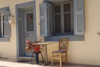 Een echt Grieks tafereeltje voor een woonhuis
