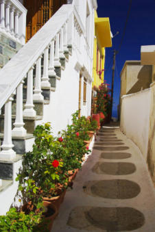 Smal straatje in Othos op Karpathos