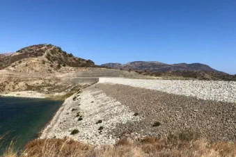 Vuilstort op Karpathos